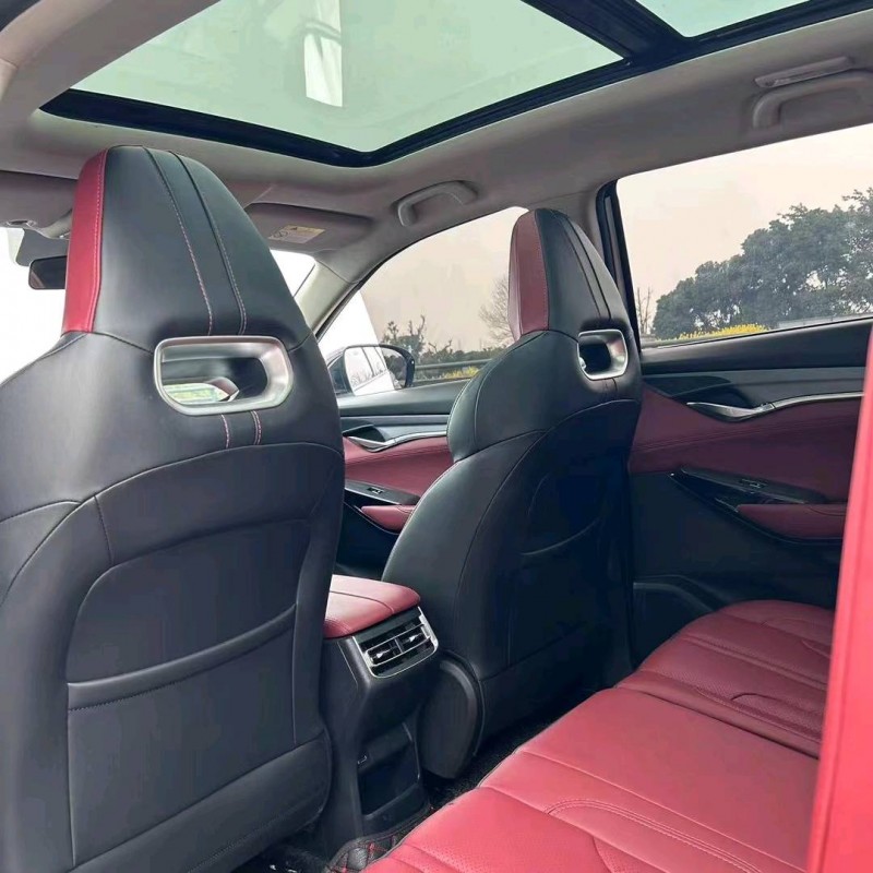 成都21年长安汽车CS756