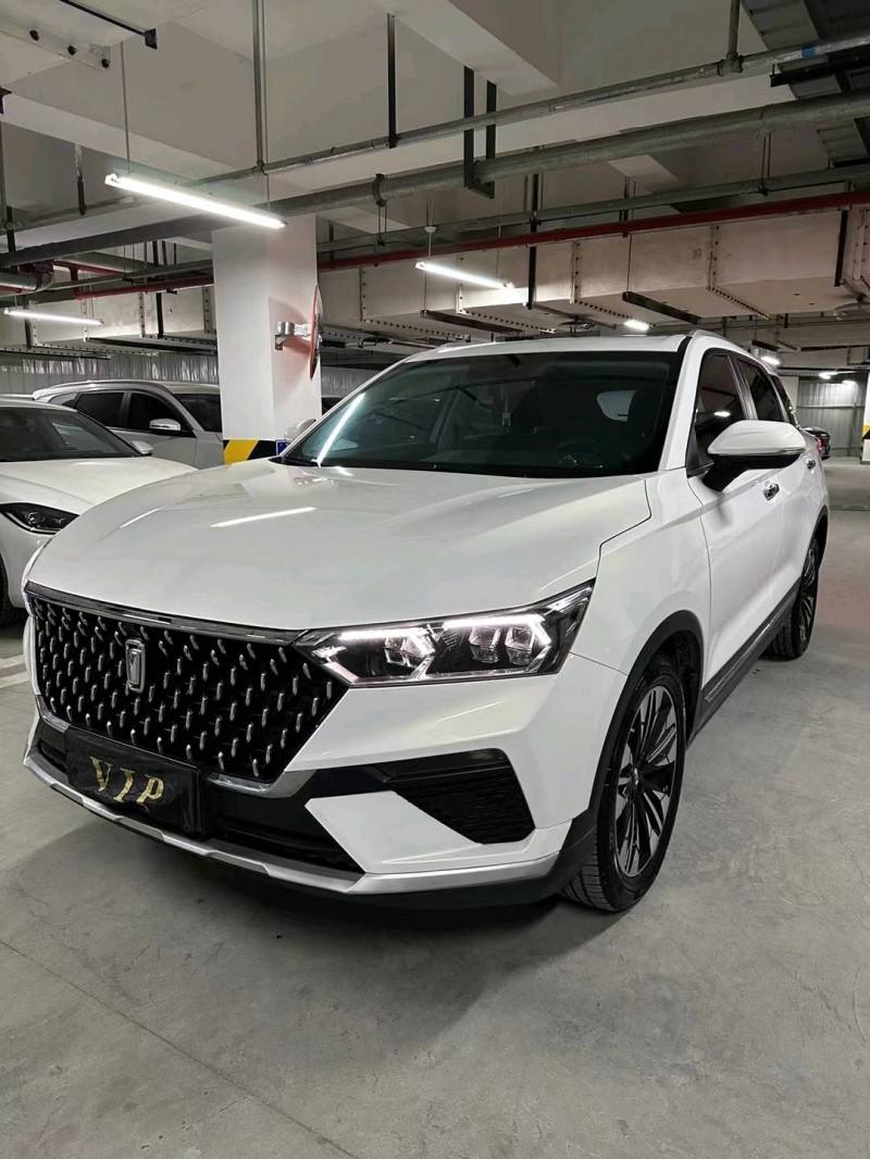 成都22年奔腾T773