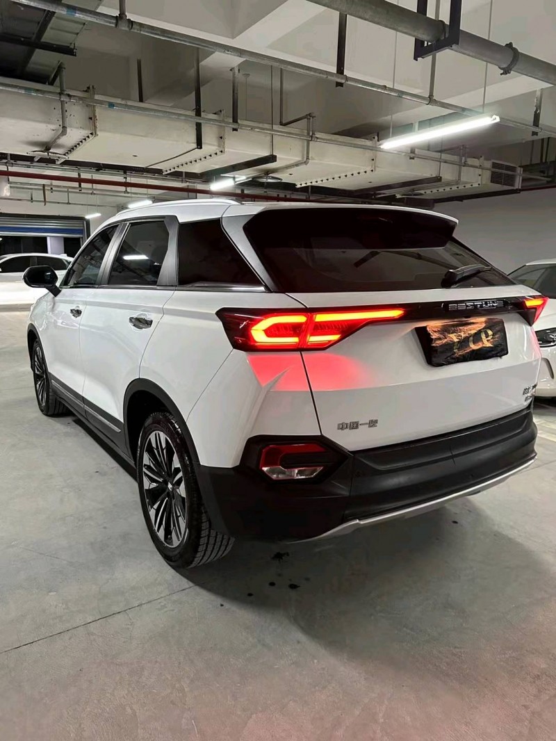 成都22年奔腾T778