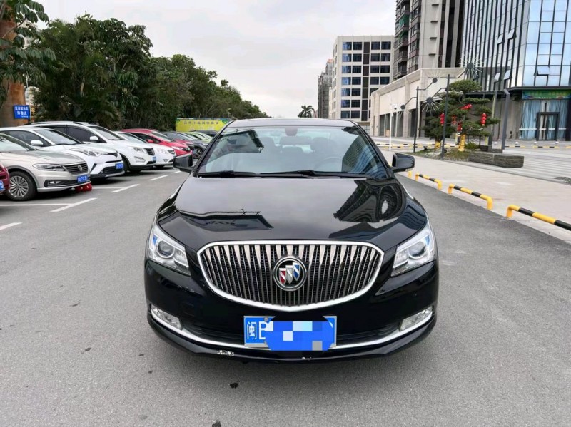 珠海16年别克君越1