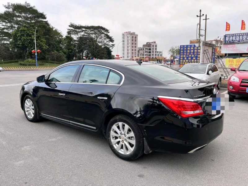 珠海16年别克君越6