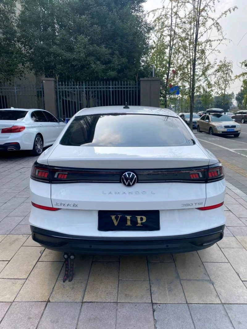 成都22年大众凌渡7