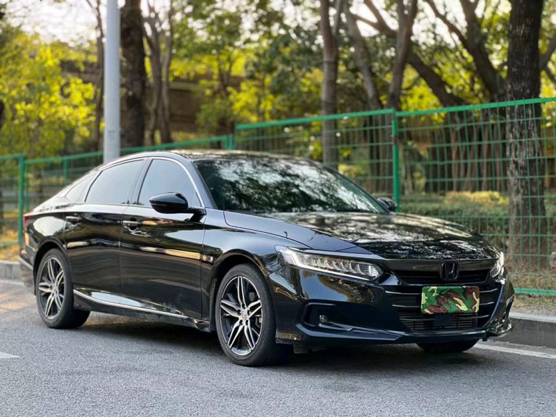 东莞22年本田雅阁2