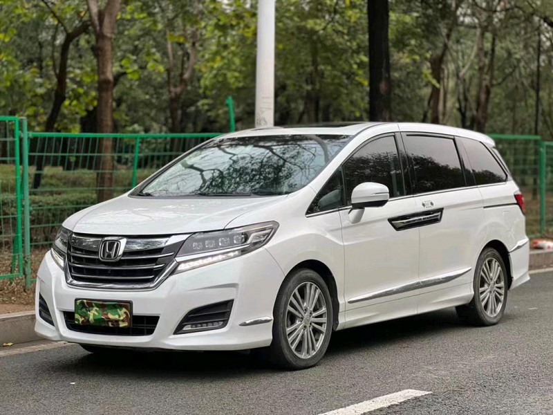 东莞16年本田艾力绅3