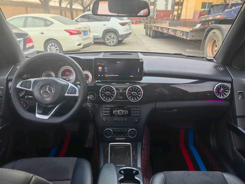 保定15年奔驰GLK6