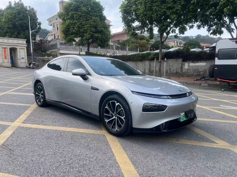 深圳22年小鵬汽車p72