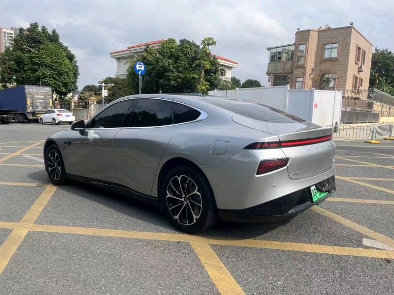 深圳22年小鵬汽車p79