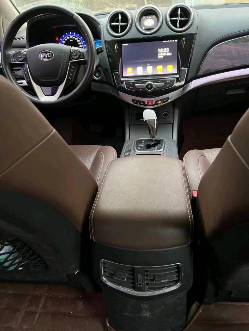 汕头17年比亚迪S78