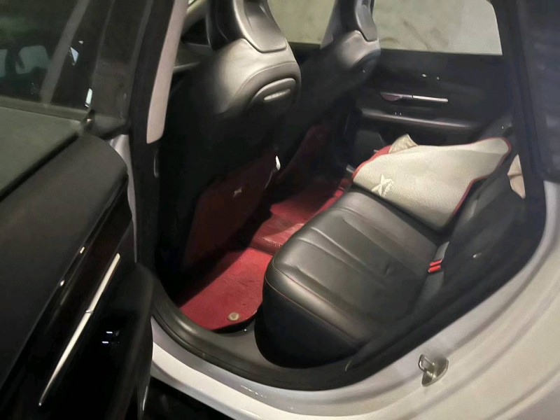 廣州22年小鵬汽車p74
