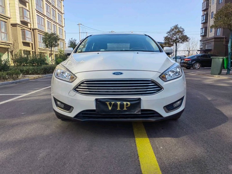 徐州16年福特福克斯1