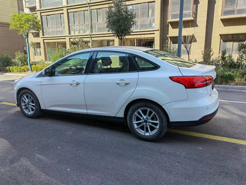 徐州16年福特福克斯9