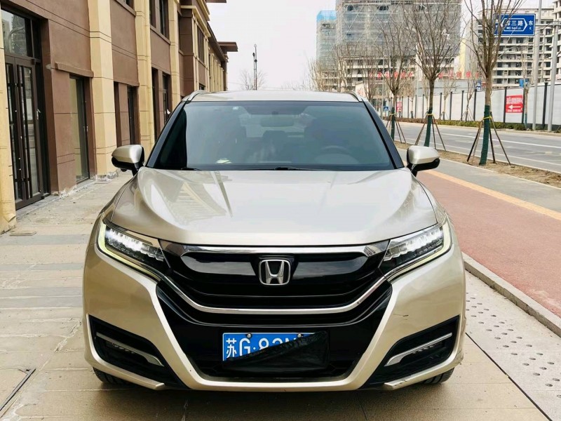 聊城17年本田URV1