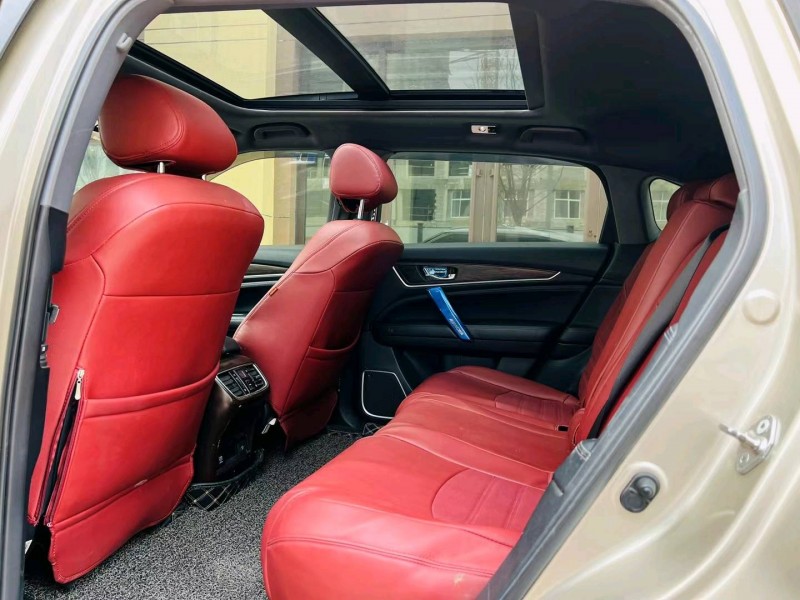 聊城17年本田URV9