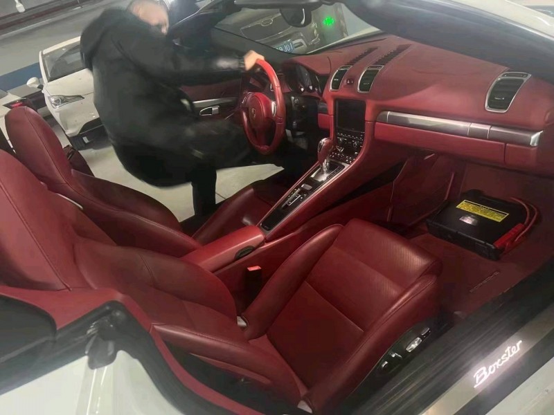 重庆14年保时捷Boxster6