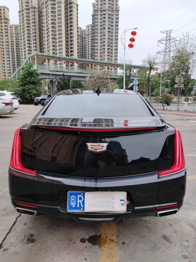 江门17年凯迪拉克XTS6