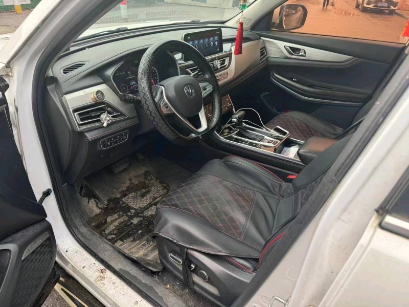 萍鄉18年長安汽車CS754