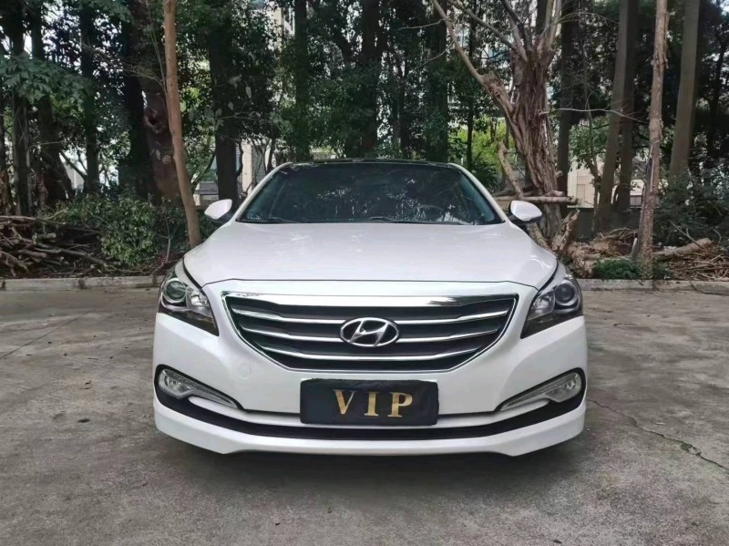 深圳15年现代名图2