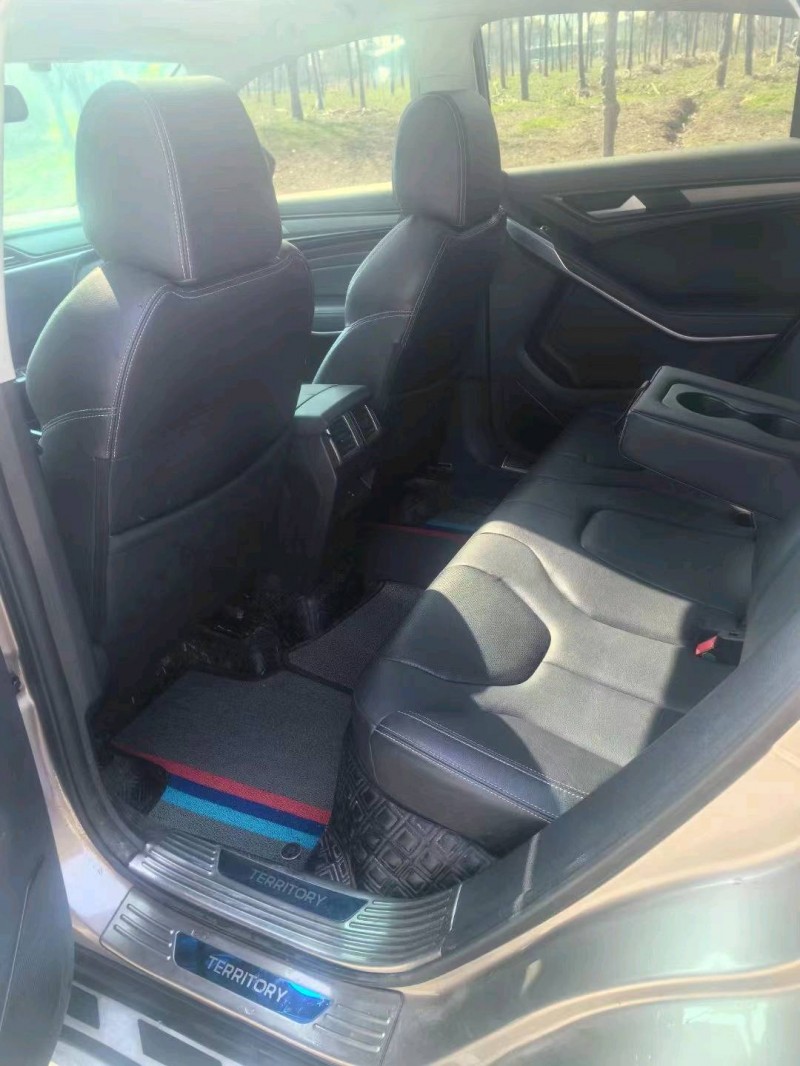 苏州20年福特领界8