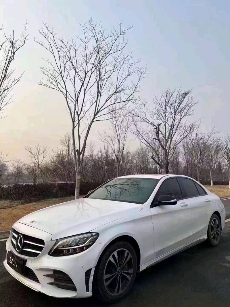 东营19年奔驰C3