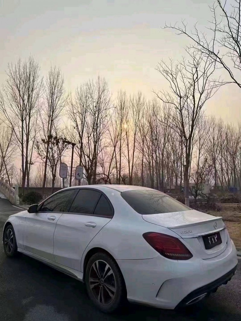 东营19年奔驰C7