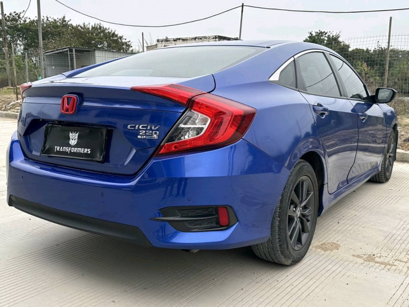 汕头19年本田思域8