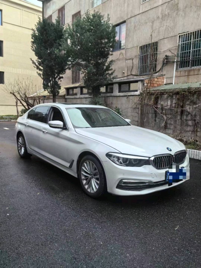 枣庄19年宝马5系3