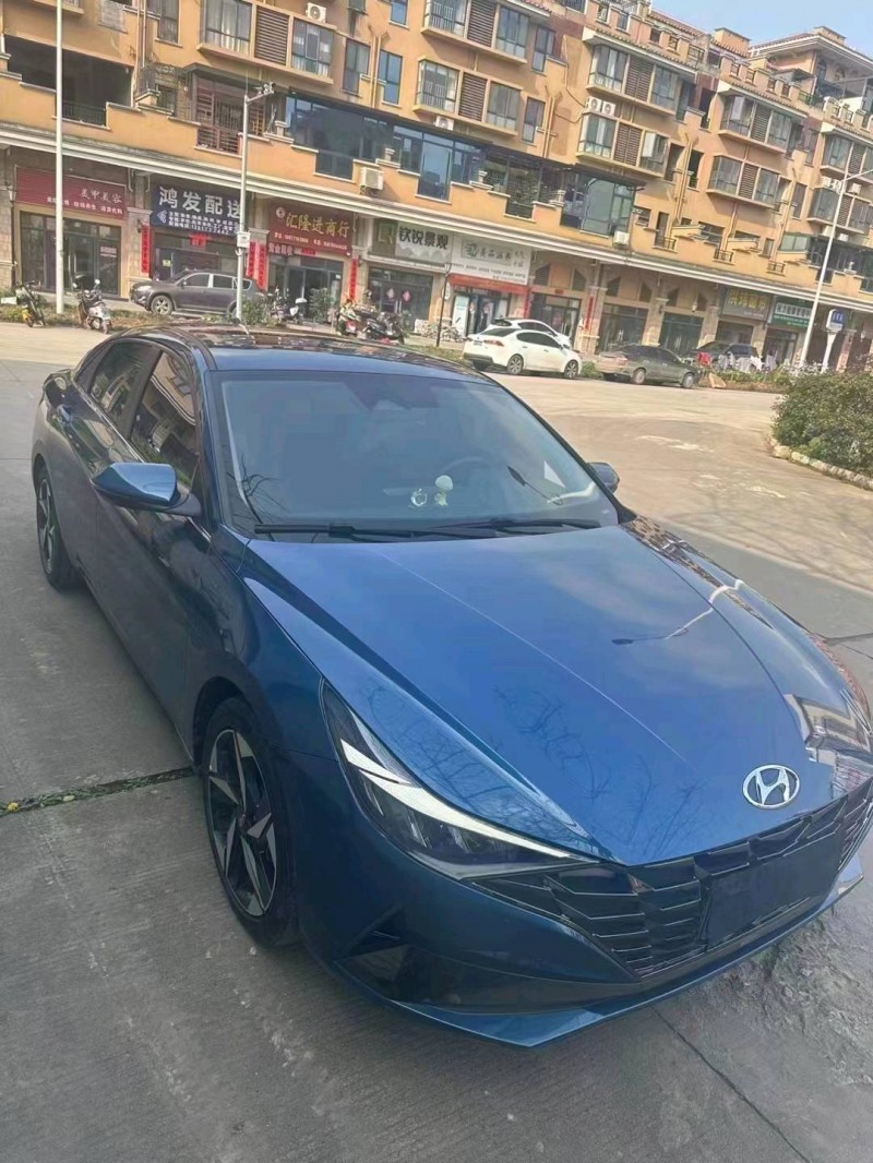 东营21年现代伊兰特8