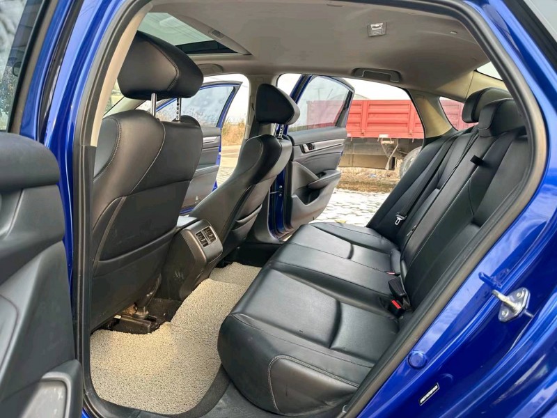 徐州18年本田雅阁2