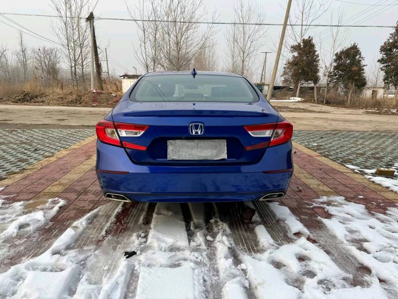 徐州18年本田雅阁3