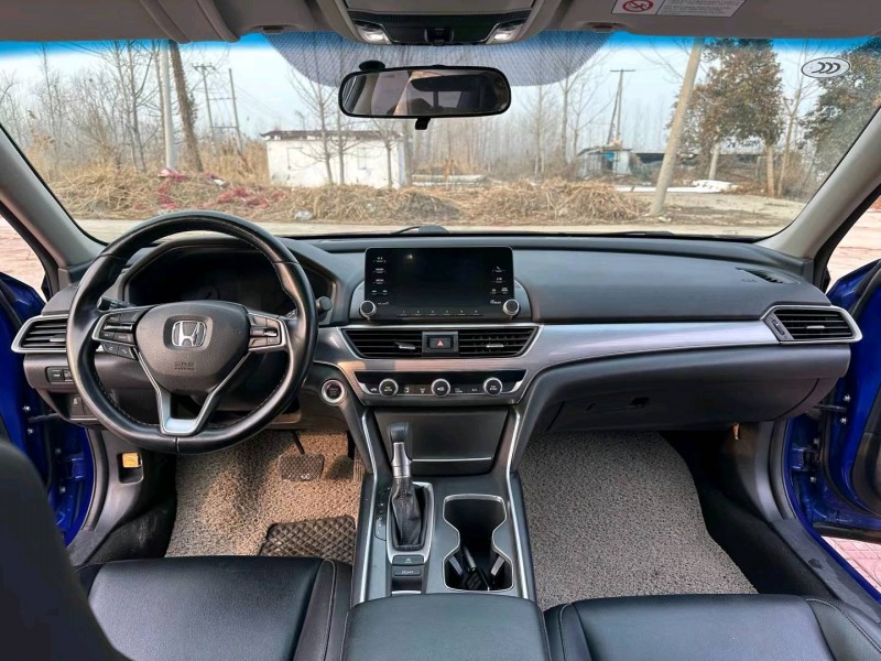 徐州18年本田雅阁9