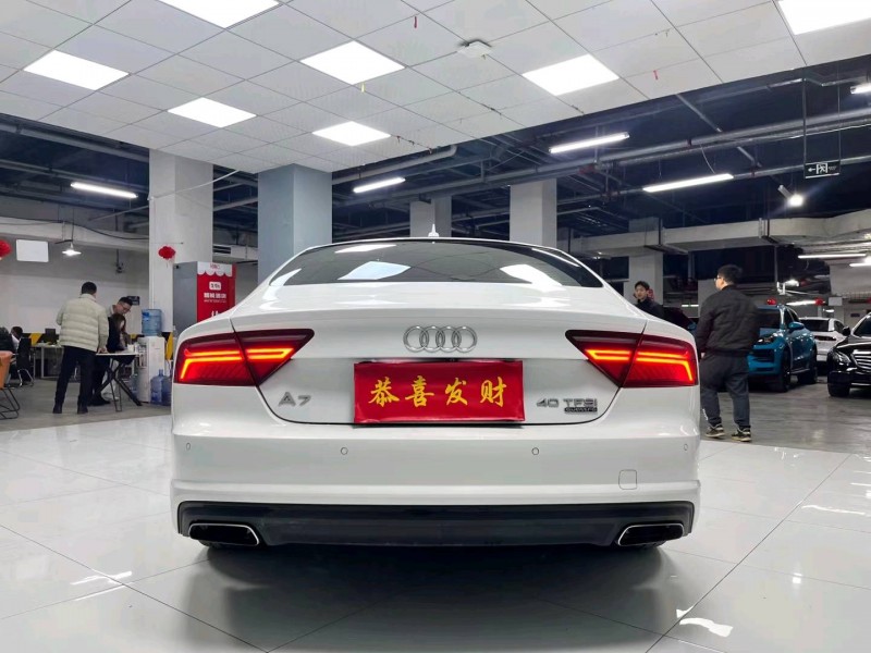 成都17年奥迪A7L6