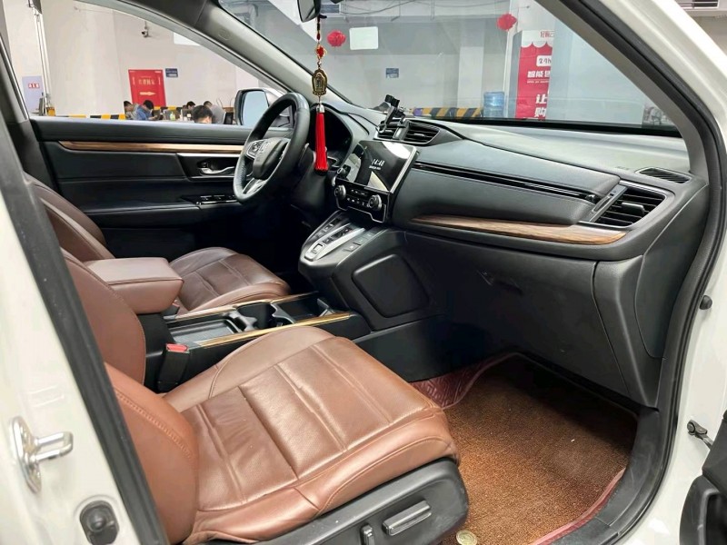 成都19年本田CRV8