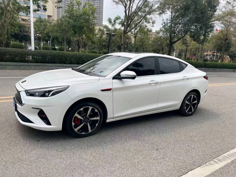珠海21年江淮思皓A53