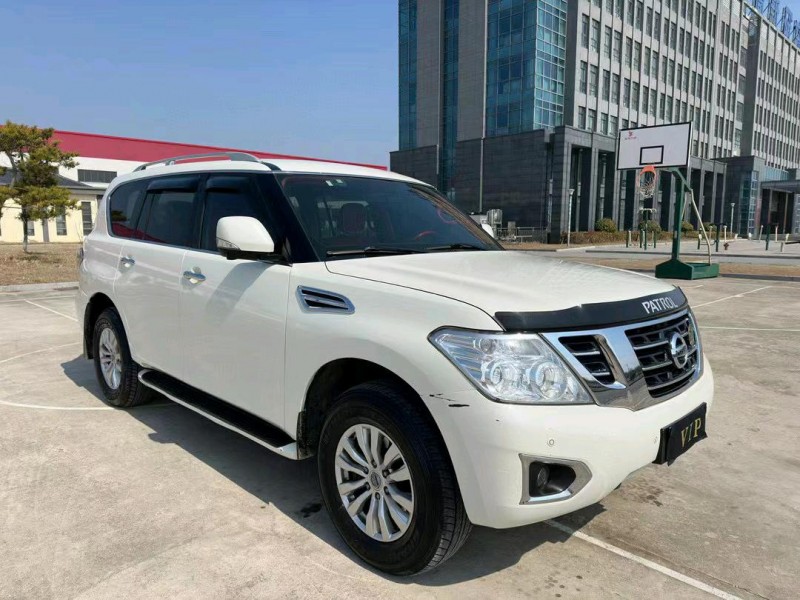 盐城18年日产途乐3