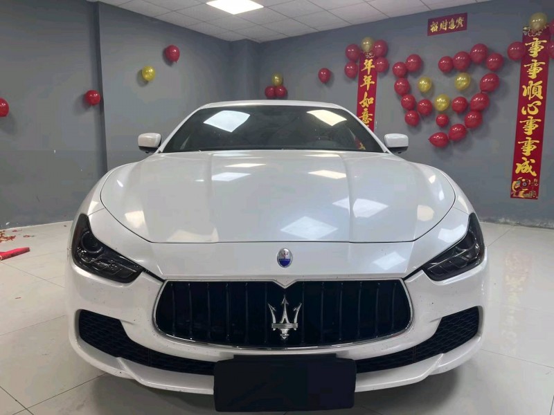 成都18年玛莎拉蒂Ghibli1