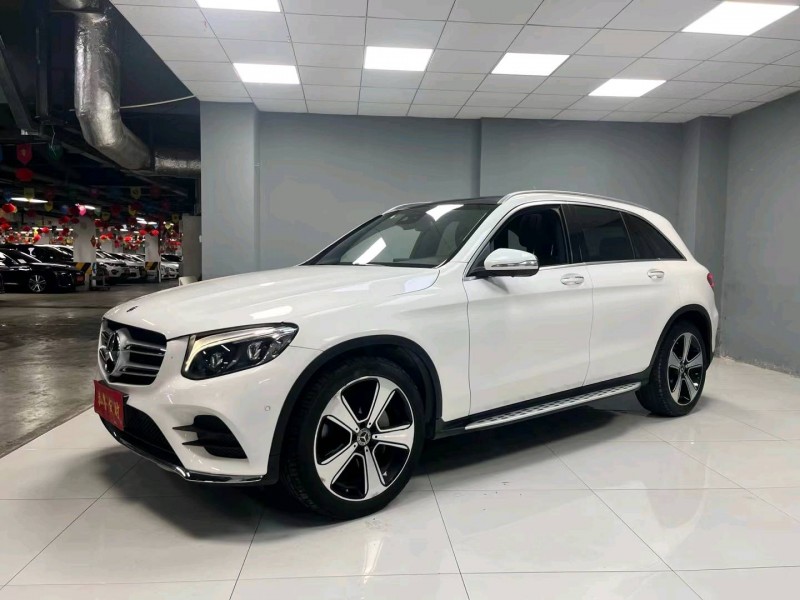 成都19年奔驰GLC3