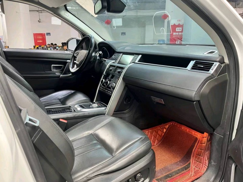 成都16年路虎发现神行8