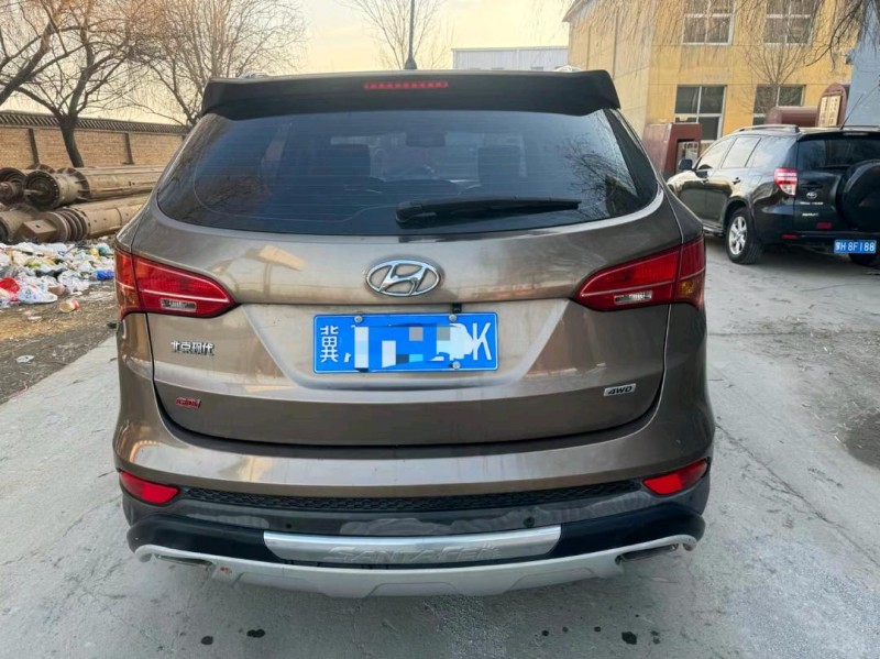 保定13年现代新胜达9