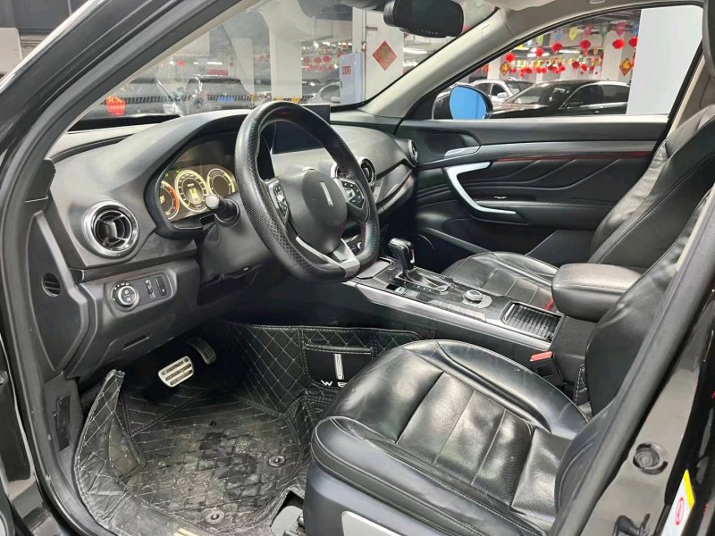 成都18年长城汽车WEY VV74