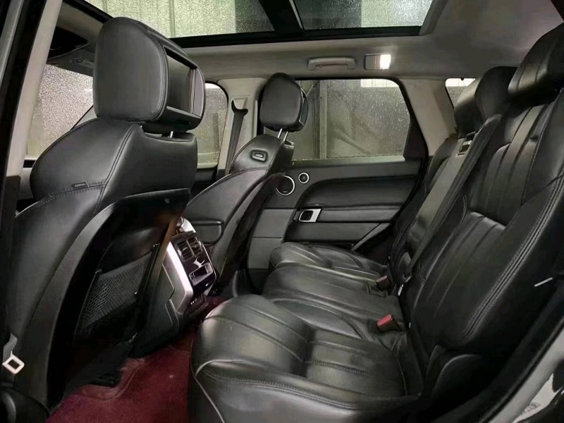 东营15年路虎揽胜运动7