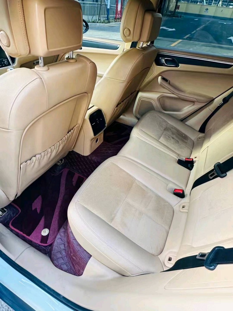 东营17年保时捷Macan8