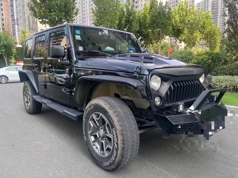 枣庄18年Jeep牧马人2