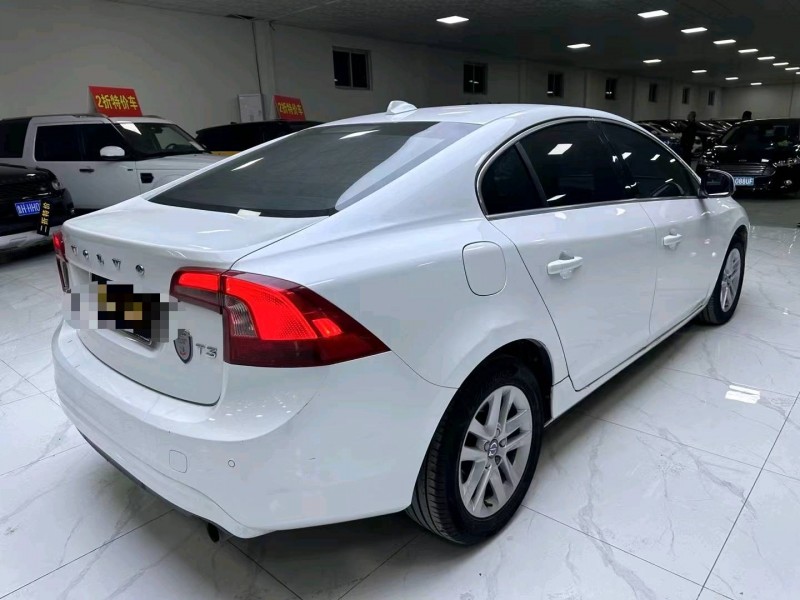 廊坊16年沃尔沃S60L5