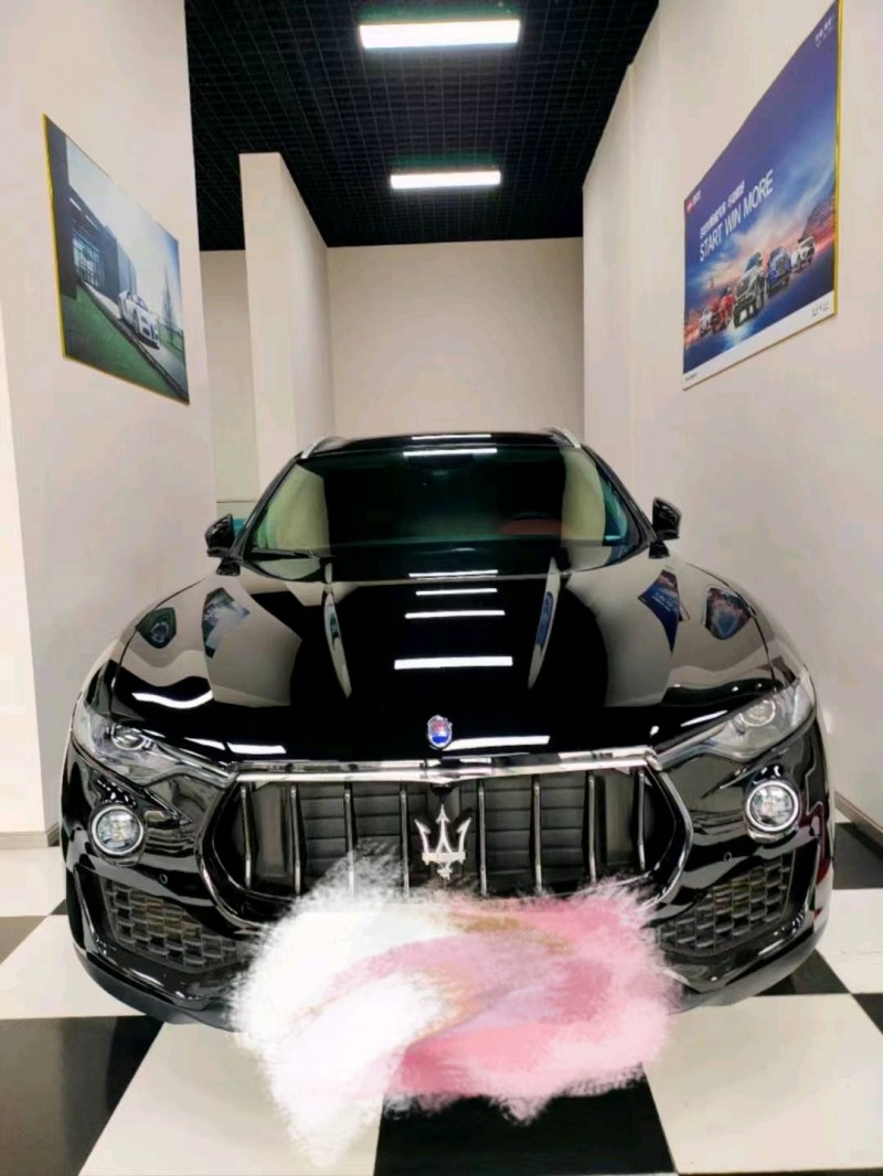 成都21年玛莎拉蒂Levante1