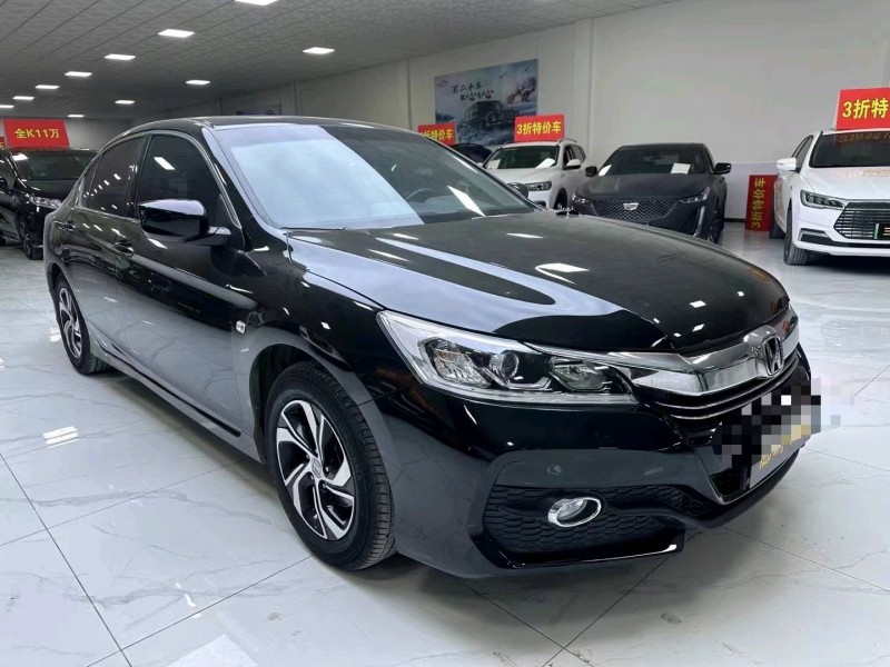 廊坊17年本田雅阁2