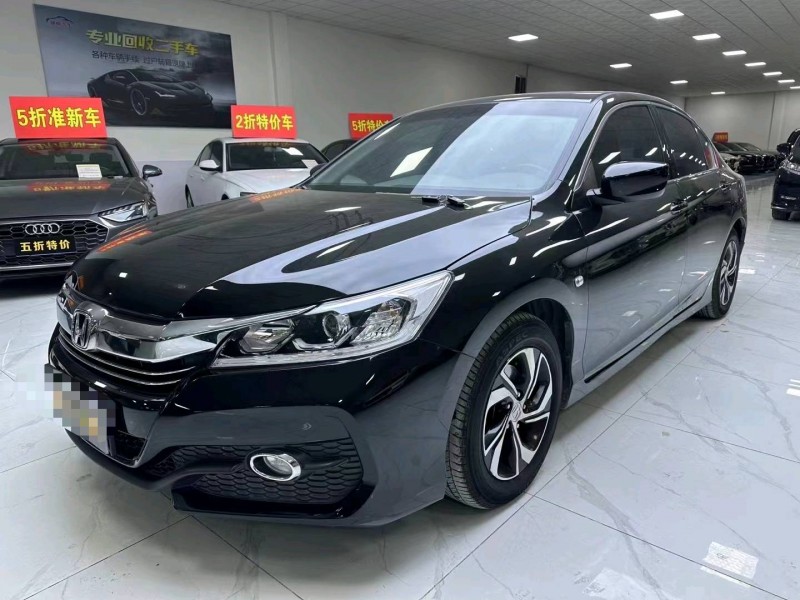 廊坊17年本田雅阁3