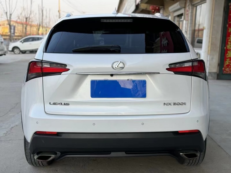 济宁15年雷克萨斯NX9