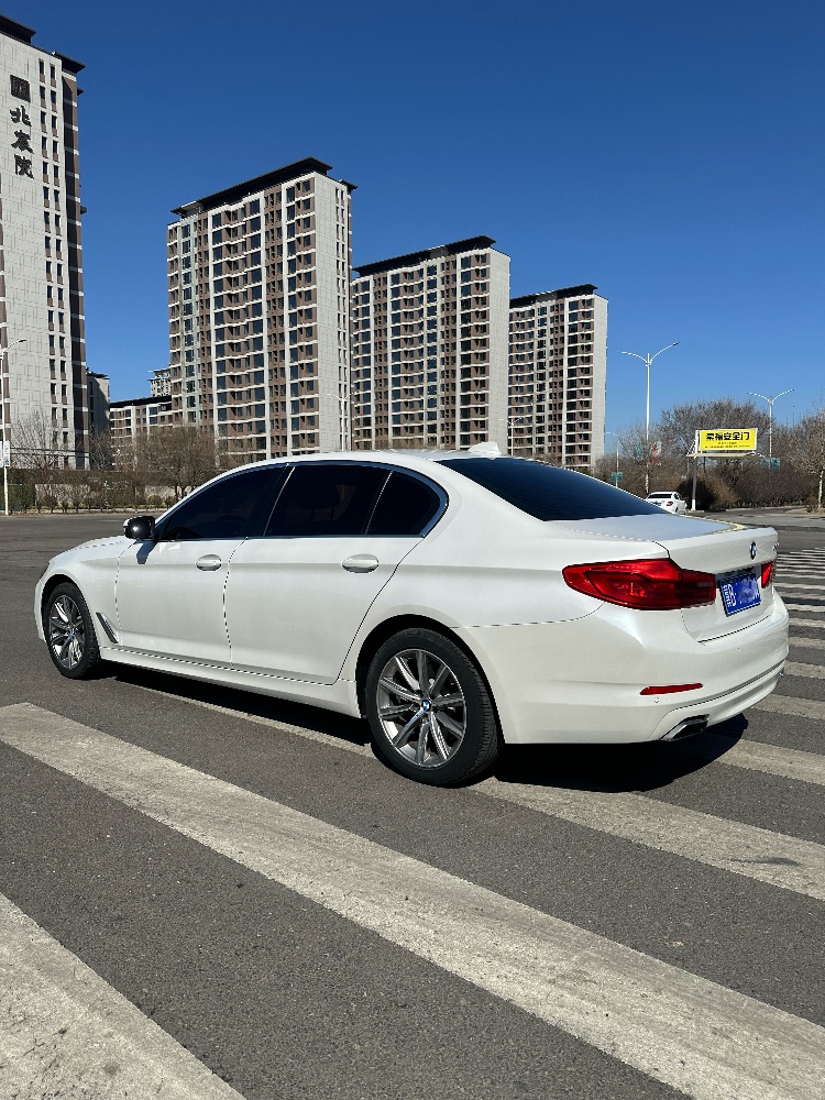 佛山18年宝马5系4
