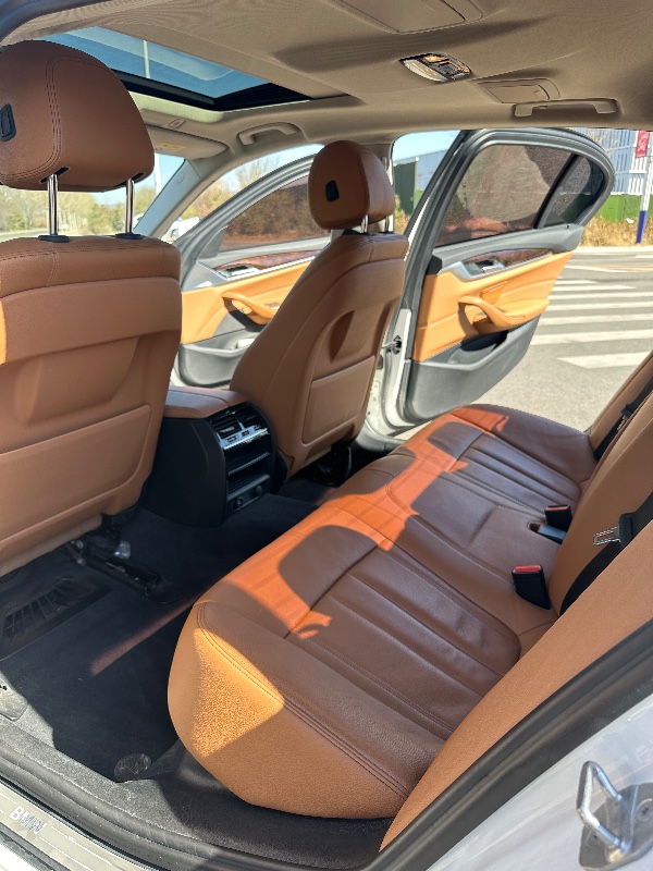 佛山18年宝马5系9