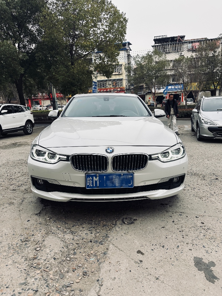 佛山18年宝马3系1